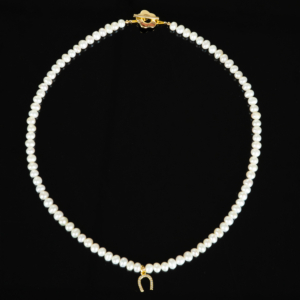 Colier de perle mici cu charm potcoavă - imagine 3