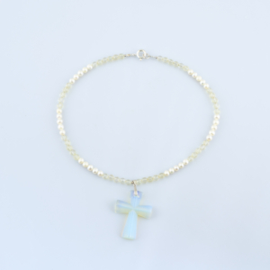 Colier de opalit si perle cu cruce - imagine 3