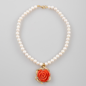Colier de perle cu trandafir de coral - imagine 3