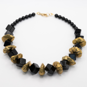Colier de onix cu accesorii metalice - imagine 3