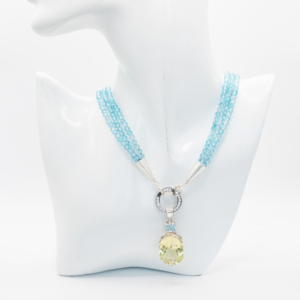Colier de topaz natural bleu cu pandantiv